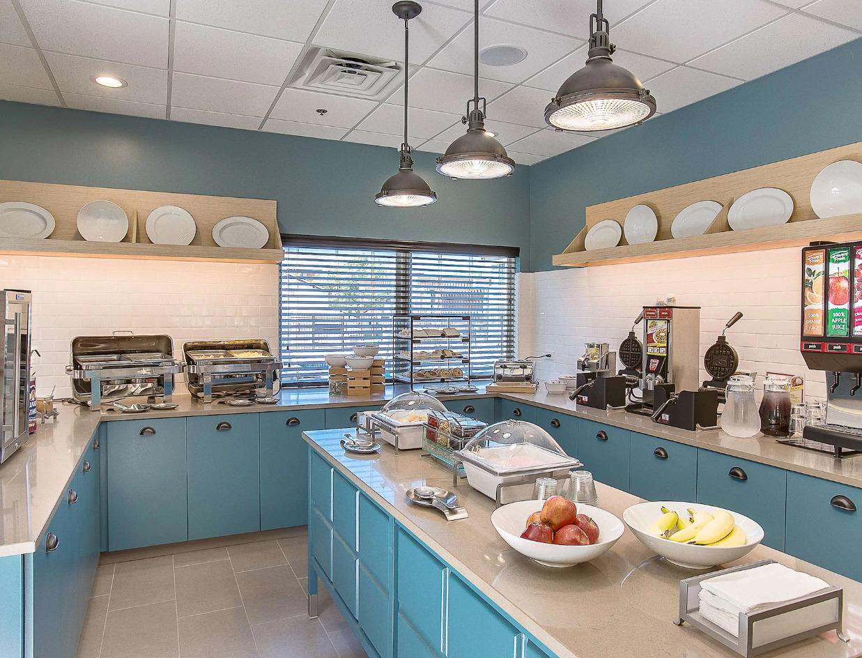 Country Inn & Suites By Radisson, Wichita East, Ks Exteriör bild