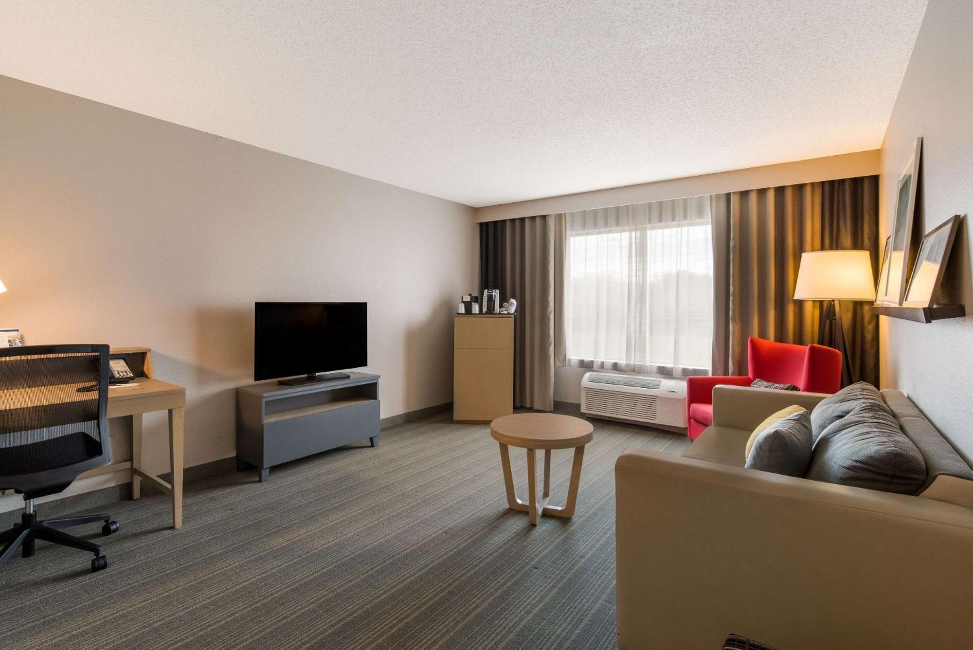 Country Inn & Suites By Radisson, Wichita East, Ks Exteriör bild