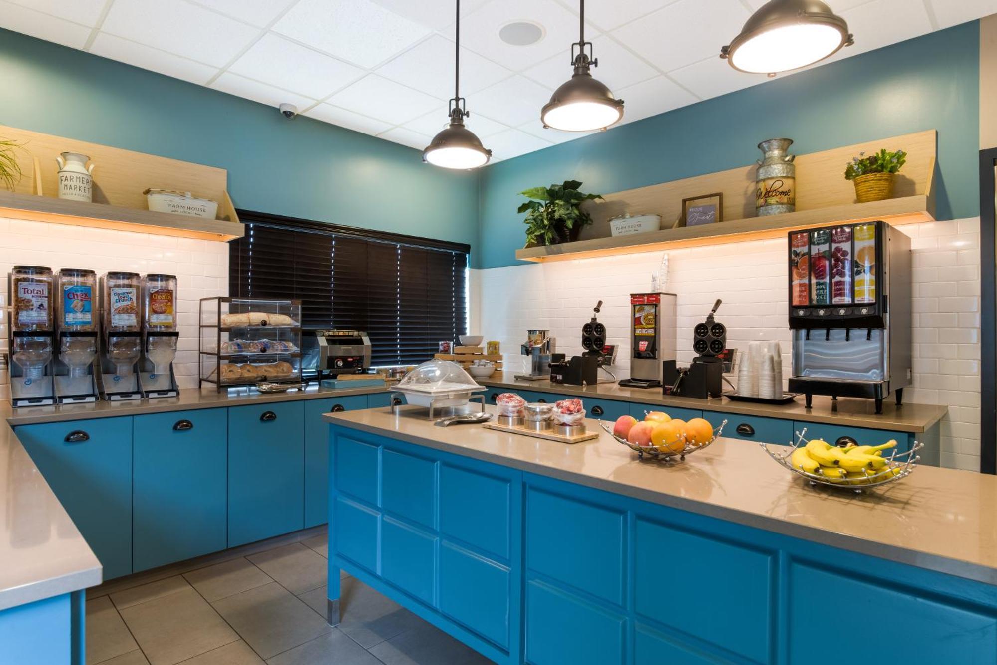 Country Inn & Suites By Radisson, Wichita East, Ks Exteriör bild