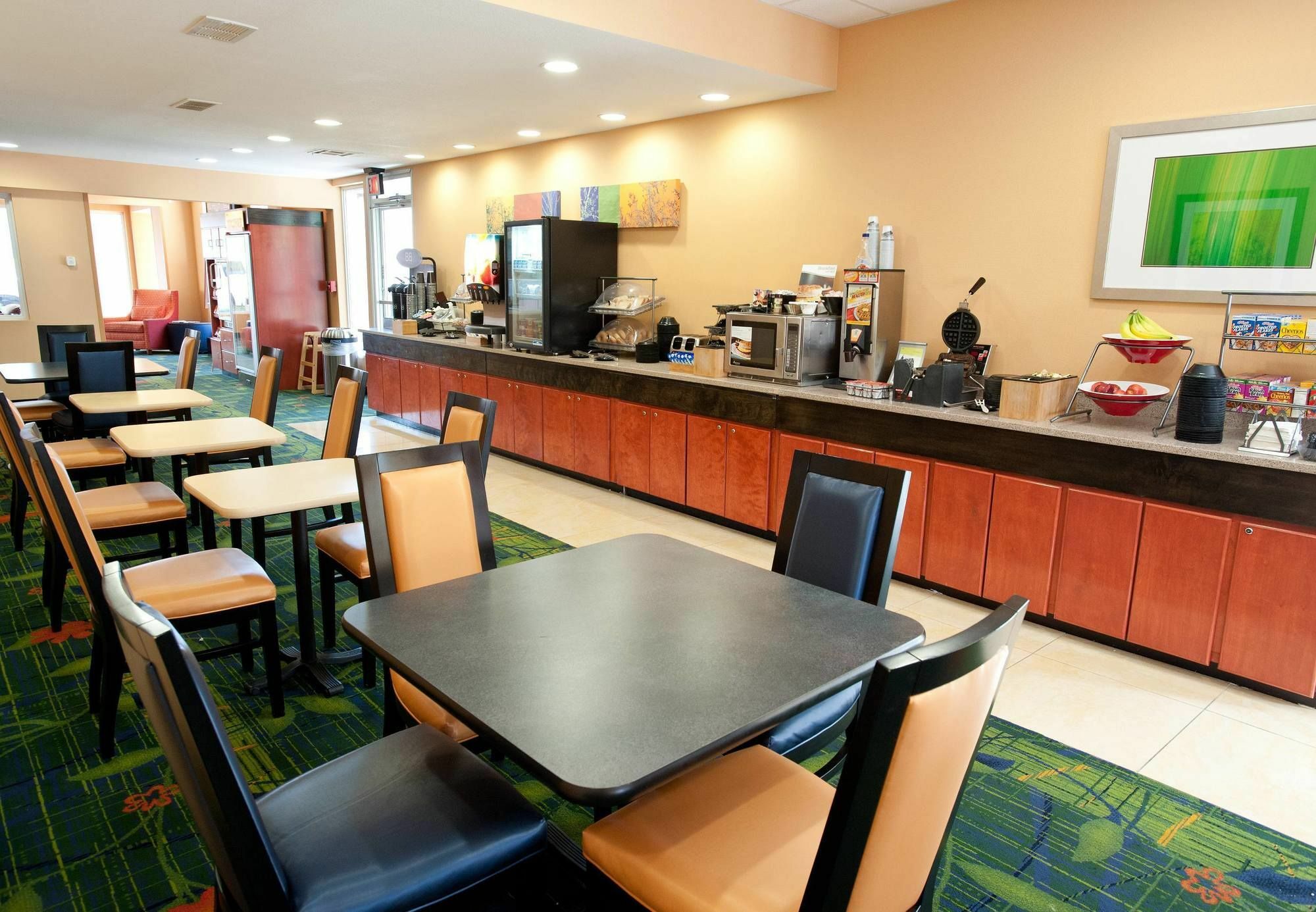 Country Inn & Suites By Radisson, Wichita East, Ks Exteriör bild